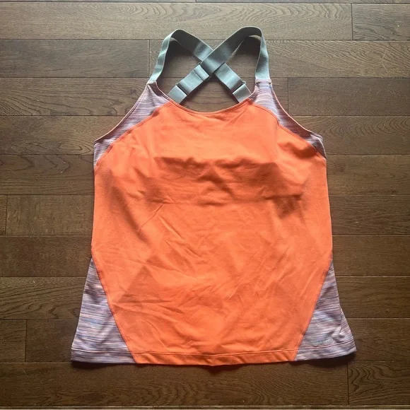 Merrell Tank Top - Picture 2 of 8